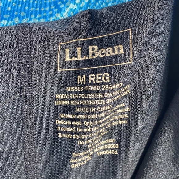 L.L. Bean Blue Patterned Athletic Mini Skort with built in shorts size medium - Picture 3 of 9